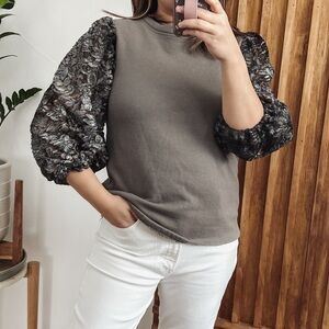 Anthropologie x Amadi Metallic Lace Sweatshirt.‎ Size S